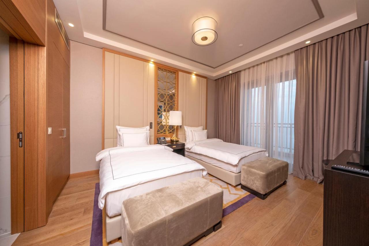 Birun Ada Hotel Burgazada Екстер'єр фото