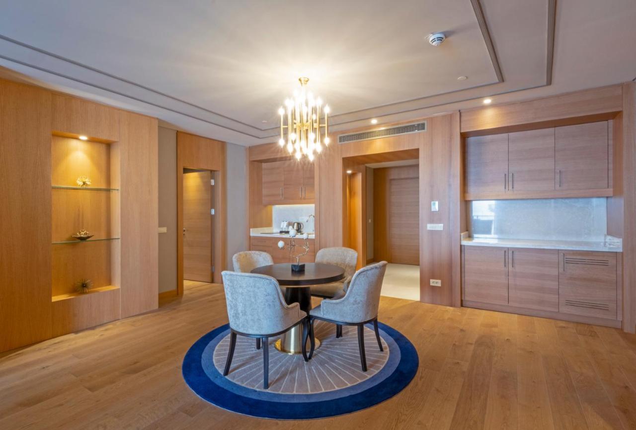 Birun Ada Hotel Burgazada Екстер'єр фото