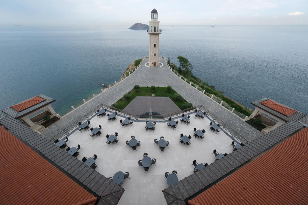 Birun Ada Hotel Burgazada Екстер'єр фото