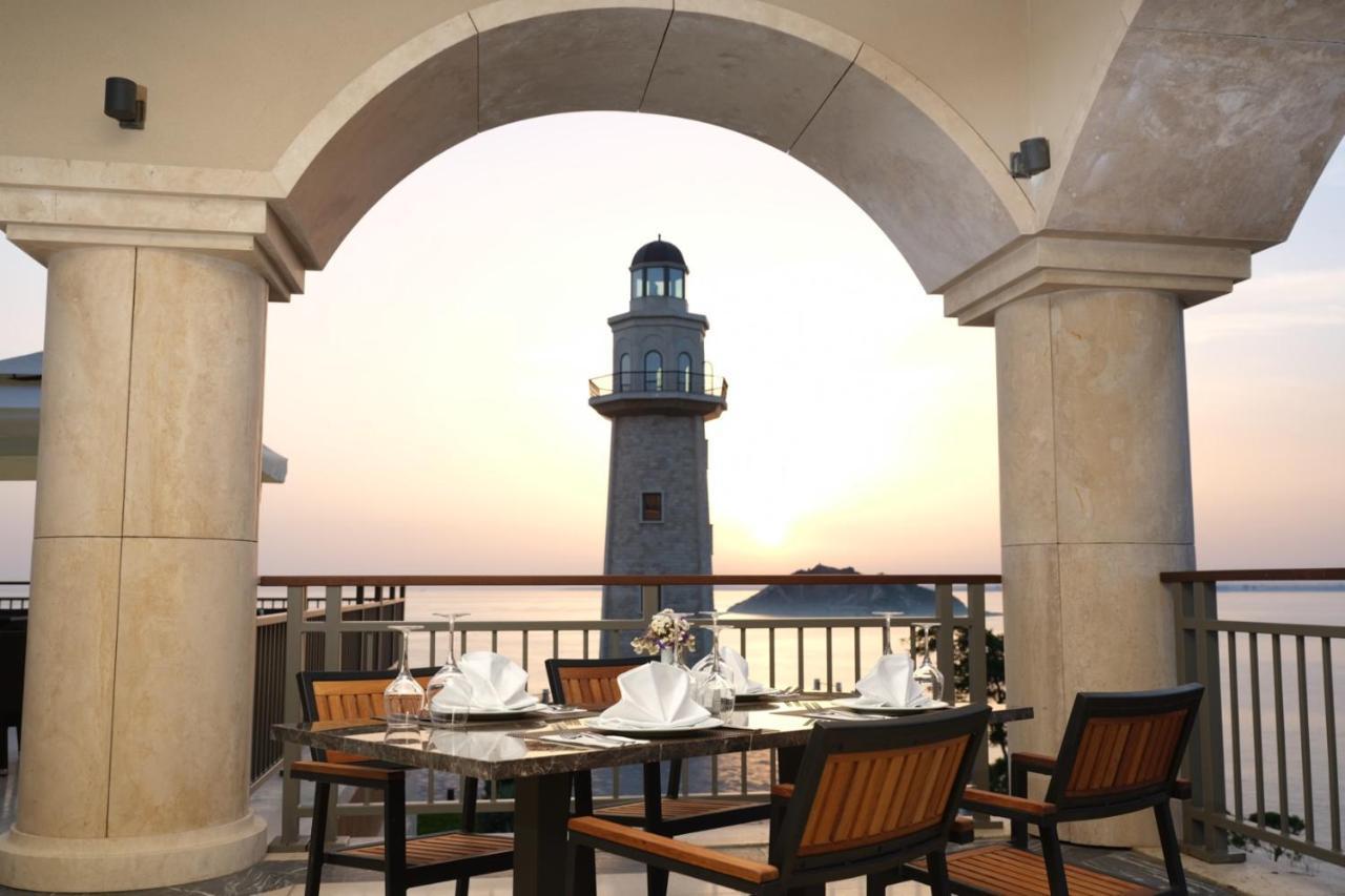 Birun Ada Hotel Burgazada Екстер'єр фото